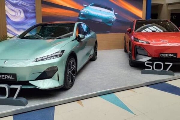 Pakistan Introduces National Electric Vehicle Policy for 2025–30 Pakistan EV Policy 2025
